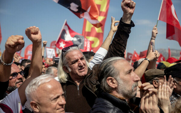 Miting uriaș la Istanbul