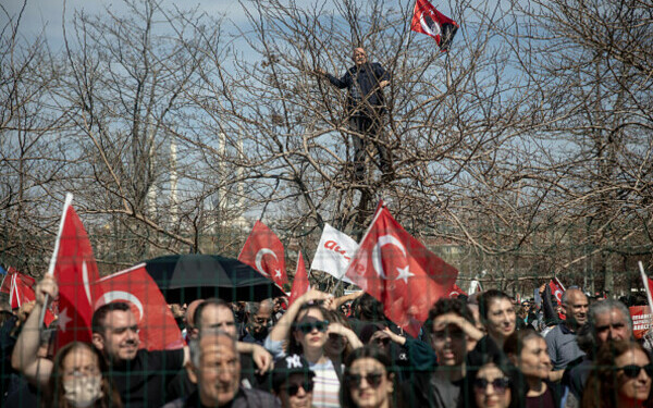 Miting uriaș la Istanbul
