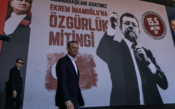 Miting uriaș la Istanbul