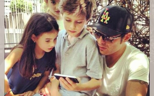 Adrian Mutu, Mario, Adriana si Maya