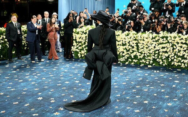 rihanna la met gala rihanna la met gala