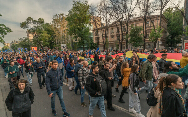 Miting proeuropean în Bucureşti Miting proeuropean în Bucureşti