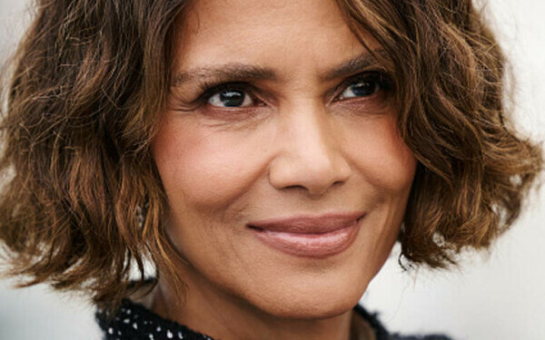 Halle Berry la Festivalul de la Cannes Halle Berry la Festivalul de la Cannes