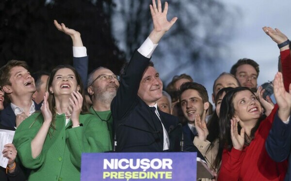 Nicușor Dan Nicușor Dan
