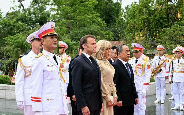 Brigitte și Emmanuel Macron Brigitte și Emmanuel Macron