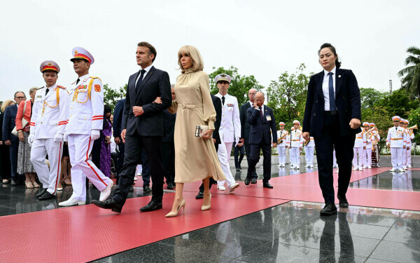 Brigitte și Emmanuel Macron Brigitte și Emmanuel Macron