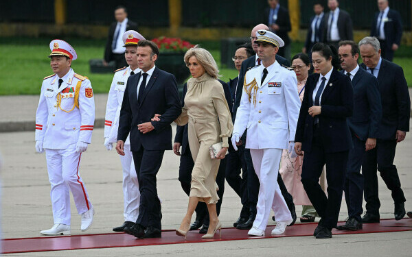 Brigitte și Emmanuel Macron Brigitte și Emmanuel Macron