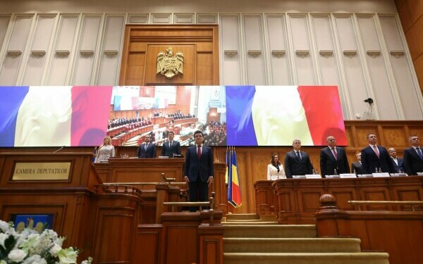 Parlament, Nicusor Dan Parlament, Nicusor Dan