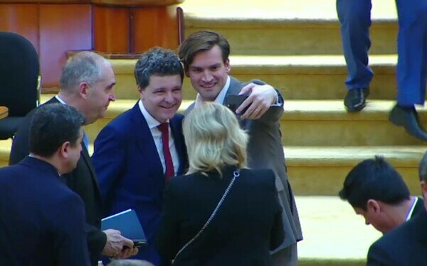 Nicusor Dan, Parlament