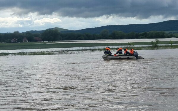 inundatii inundatii