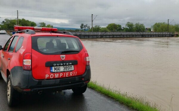 inundatii inundatii