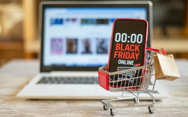 cumparaturi de Black Friday