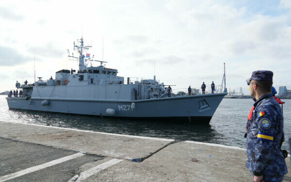 Vânătorul de mine M 271 "Căpitan Constantin Dumitrescu"