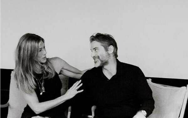 jennifer aniston și jim curtis