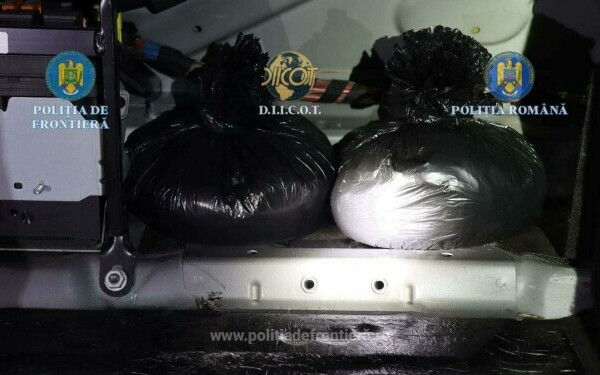 Bulgar prins cu droguri