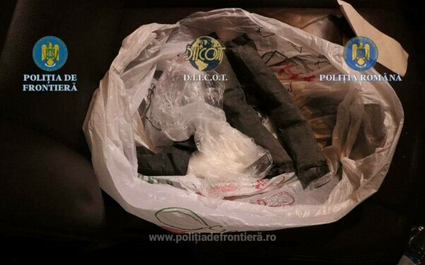 Bulgar prins cu droguri