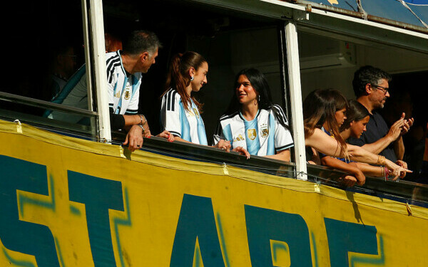 dua lipa derby Argentina