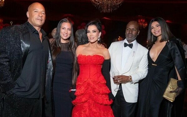 petrecere Kardashian