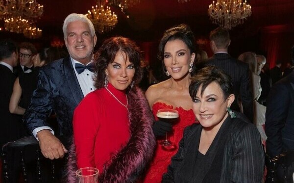 petrecere Kardashian