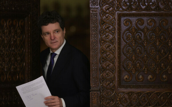 nicusor dan strategia nationala de aparare a tarii