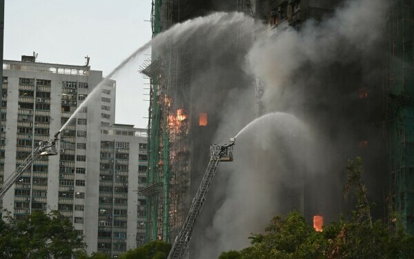 incendiu hong kong