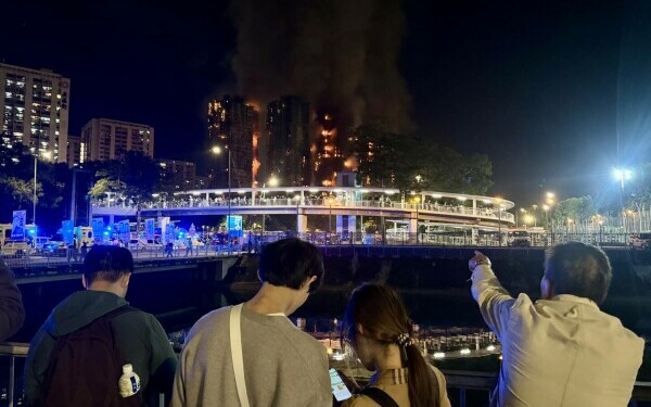 incendiu hong kong