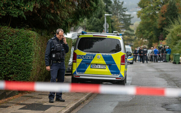 Primăriţa înjunghiată Germania