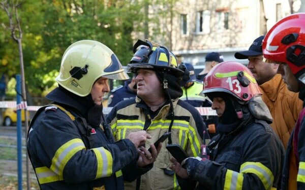 explozie rahova - imagini cu salvatorii