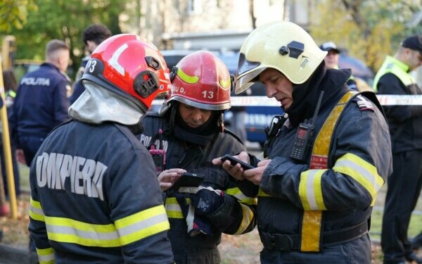 pompieri explozie bloc rahova
