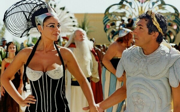 Monica Bellucci - 22