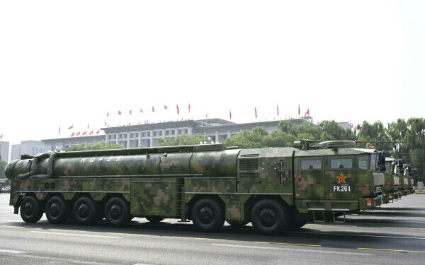 arme parada beijing 2025