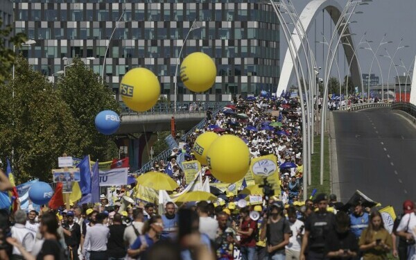 protest profesori 8 septembrie