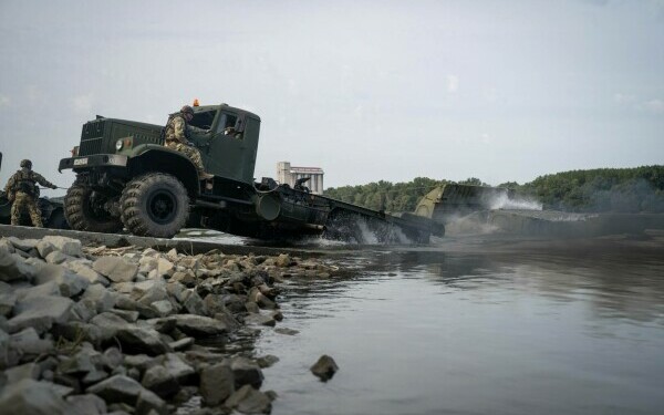 Adaptive Hussars 2025