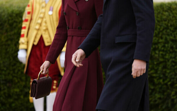 Donald Trump şi-a început vizita istorică în Marea Britanie