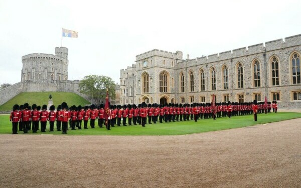 Donald Trump şi-a început vizita istorică în Marea Britanie