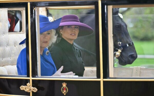 Donald Trump şi-a început vizita istorică în Marea Britanie