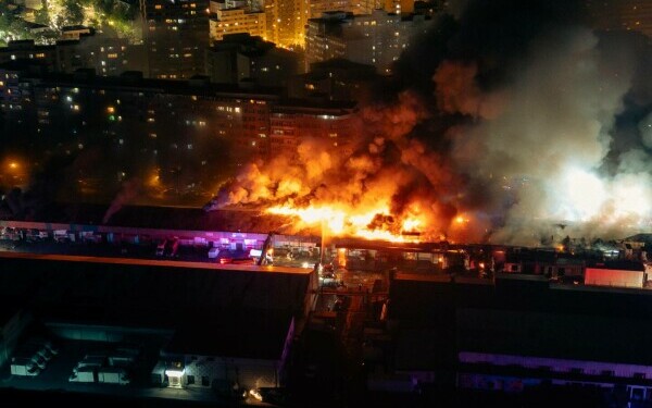 Incendiu la un depozit din Sectorul 2 al Capitalei