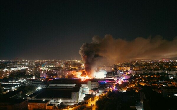 Incendiu la un depozit din Sectorul 2 al Capitalei