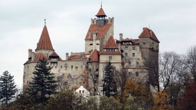 Ghidul turistului Dracula in Romania - Imaginea 2