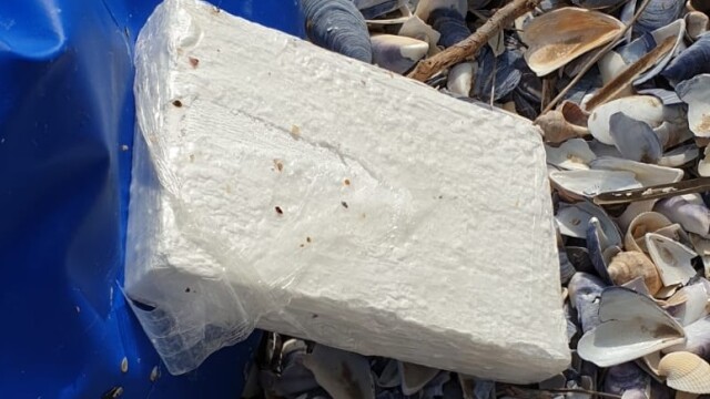 Sute de kilograme de cocaină ar putea pluti pe Marea Neagră. Ce riscă cei care le găsesc - Imaginea 1