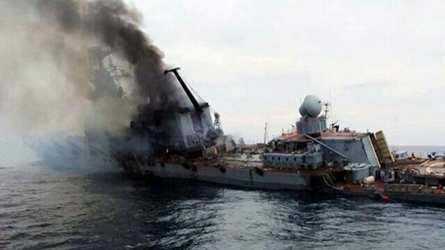 Cea mai veche navă din lume, trimisă să recupereze de pe fundul mării rămășitele mândriei Marinei Ruse, crucișătorul Moskva - Imaginea 6