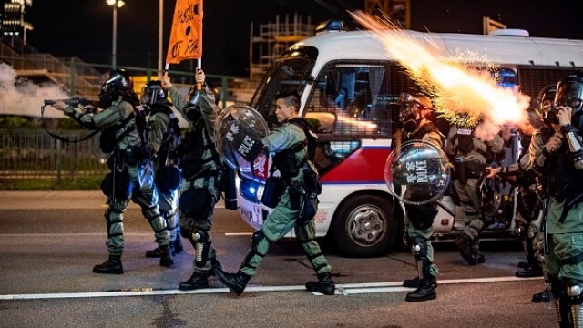 Proteste în Hong Kong. Poliția a folosit gaze lacrimogene împotriva manifestanților - Imaginea 2