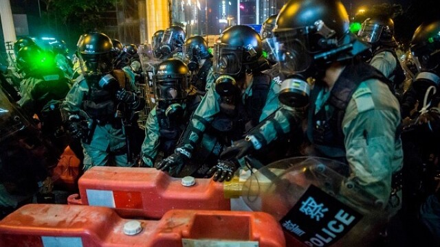 Proteste în Hong Kong. Poliția a folosit gaze lacrimogene împotriva manifestanților - Imaginea 8