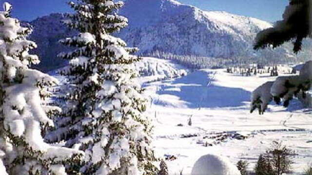 Top cele mai frumoase statiuni de schi din lume - Imaginea 23
