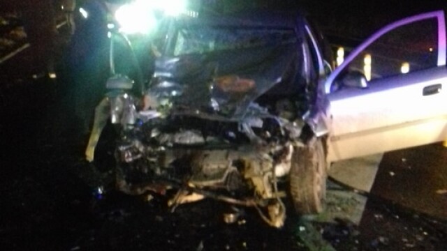 Grav accident în Ialomița. Două mașini au fost distruse complet - Imaginea 3