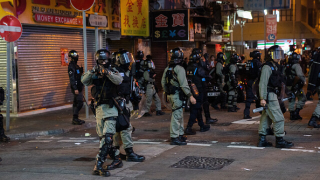 Proteste în Hong Kong. Poliția a folosit gaze lacrimogene pentru a dispersa manifestanţii - Imaginea 7