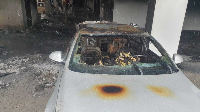 Petardele, posibilă cauză a incendiului din Constanța, care a distrus un bloc și agoniseala de o viață a mai multor familii - Imaginea 20
