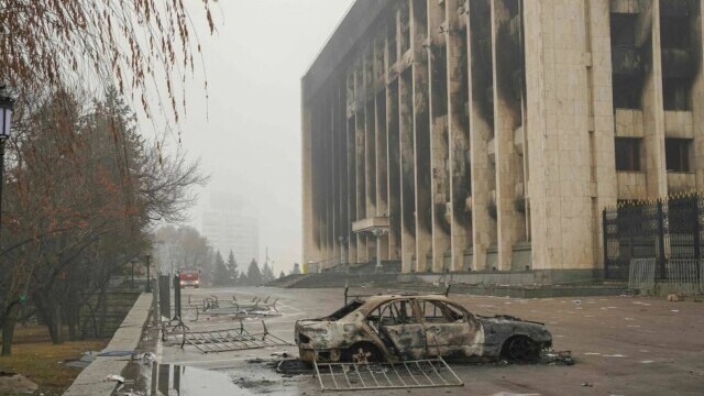 Dezastrul din urma coșmarului kazah. Cum arată acum străzile din Almatî. GALERIE FOTO și VIDEO - Imaginea 6