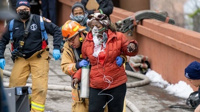 Incendiu devastator într-un bloc din New York. 19 oameni au murit, între care și 9 copii - Imaginea 5