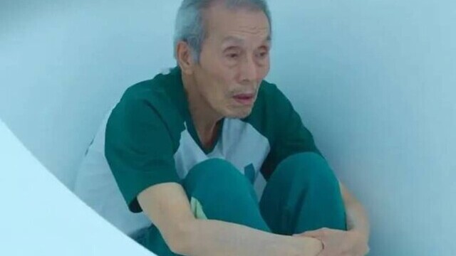Actorul O Yeong-su, din Squid Game, scrie istorie la 77 ani. A câștigat primul său Glob de Aur - Imaginea 2